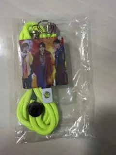 ミセスグリーンアップル　スマホショルダー