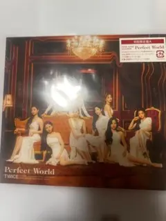TWICE Perfect World アルバム