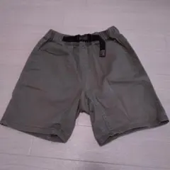 130サイズ 半ズボン オリーブグリーン