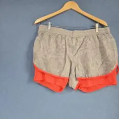 Item thumbnail for item 71be0cad-20cf-4e1e-aaf3-17738d4dd796