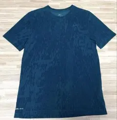 NIKE ランニング.スポーツTシャツ