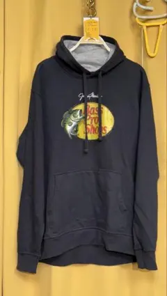 Item thumbnail for item 927d2b4a-086b-4a4b-9817-ab9995f59bd0