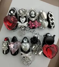 【現品】ネイルチップ 黒 シルバー ゴテゴテ ハート リボン 地雷系 量産型