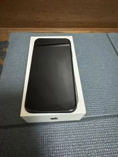 iPhone 11 ブラック 128 GB au