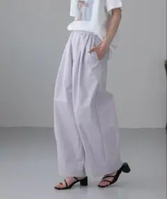 【20時まで限定】ローリーズファーム タックボリュームコクーンパンツ M