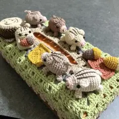 ハンドメイド☆ボックスティッシュカバー☆ティッシュケース☆編みぐるみ☆秋の森