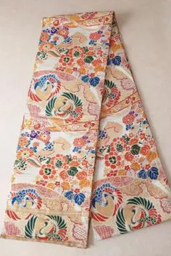 豪華婚礼帯 鶴・松梅文様 金糸織り 丸帯 豪華婚礼帯 鶴・松梅文様 金糸織り 丸帯 - メルカリ