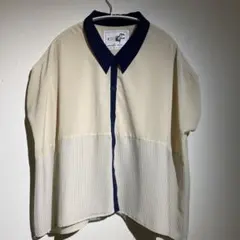 marble mira. 半袖シャツ クリーム色 ネイビー
