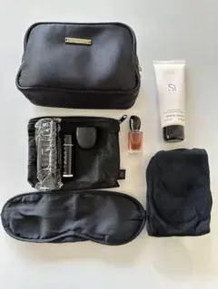 カタール航空トラベルポーチ GIORGIO ARMANI