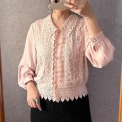 ヴィンテージ レトロ古着 お花モチーフブレードノーカラーブラウス 