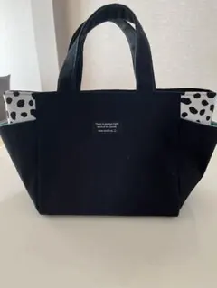 ドット柄ハンドルの黒トートバッグ　ハンドメイド　トートバッグ
