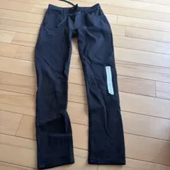 UNIQLO スリムテーパードパンツ S ブラック
