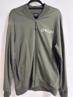 OAKLEY オリーブグリーン パーカー M