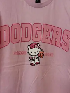 大人気】ドジャース×ハローキティ コラボTシャツ 大谷翔平Mサイズ1枚
