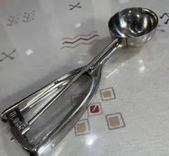 Item thumbnail for item f4bcac57-7762-46cd-980d-a0ecdbadd52a