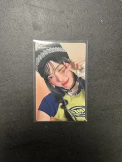 Le Sserafim ウンチェ トレカ