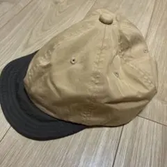 ニコアンド　バイカラー サイクリングキャップ ベージュ×ダークグレー