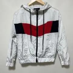 Item thumbnail for item d6cb2b5c-54f6-451c-82db-a1306084180e