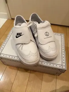 Nike PEACEMINUSONE ホワイトスニーカー