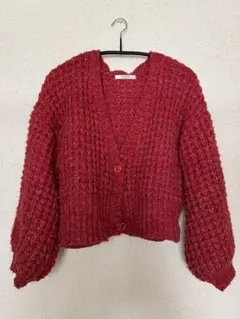 ニットのカーディガン