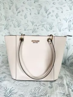 GUESS トートバッグ アイボリーのサムネイル