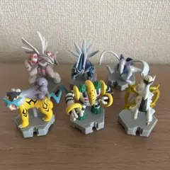値下げ不可★激レア★ポケモン希少モンコレ★アルセウス8体セット当時物 値下げ不可☆激レア☆ポケモン希少モンコレ☆アルセウス8体