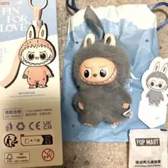 ラブブ イニシャル w キャラクターグッズ