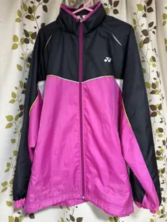 ヨネックスウィンドブレーカー　ピンク