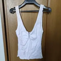 ZARA ホワイト Vネック タンクトップ