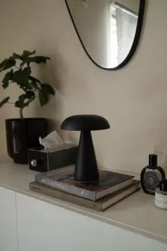 ブラック テーブルランプ art of black / ZARA home - メルカリ