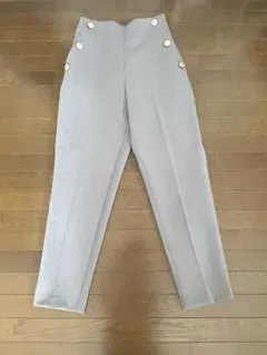 ザラ　ZARA レディース　スリム　フィット　パンツ　金ボタン　新品未使用
