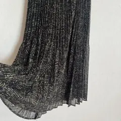 AZUL BY MOUSSY アズールバイマウジー　プリーツロングスカート　黒