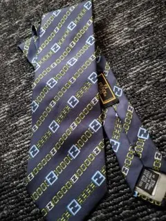 フェンディ ネクタイ