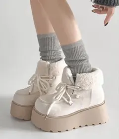 Shoes in Closet厚底プラットフォームレースアップボアムートンブーツ