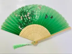 扇子 深緑 鶴柄 タッセル付き 和装小物 - メルカリ
