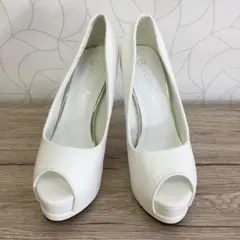 ホワイト　パンプス　ピンヒール　29239-10 定価7920円