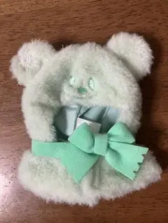 ディズニーストア　ユニベアシティ　シークレットコスチューム　ポンチョ　緑