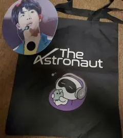 BTS 　JIN　ジン The Astronaut 　 トートバッグ 　うちわ