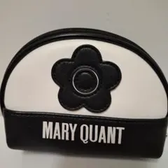 MARY QUANT フラワーモチーフポーチ美品未使用