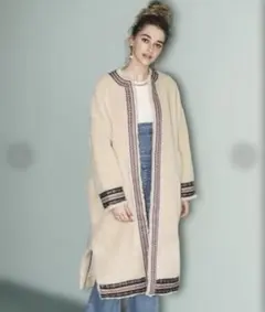 ALEXIA STAM アリシアスタン ボアフリースコート ベージュのサムネイル