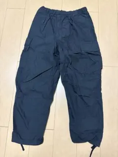 UNIQLO 黒 カーゴパンツ Mサイズ