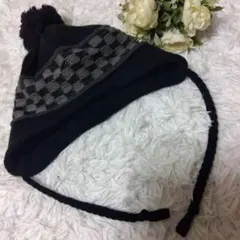 Item thumbnail for item 1a74b1d6-1d75-40d1-9ff8-ad61f98b862b