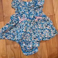 コトコット花柄フリルワンピースロンパースのサムネイル