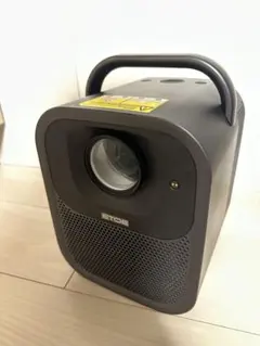 【超美品　期間限定　超大幅値下げ中！】ETOE Seal pro プロジェクター