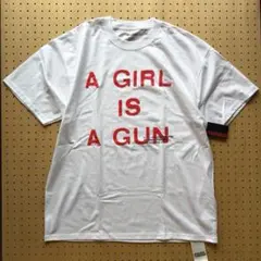 【新品】PLEASURES A GIRL IS A GUN Tシャツ Lサイズのサムネイル