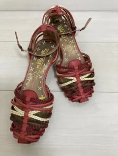 編み上げ前閉じサンダルのサムネイル