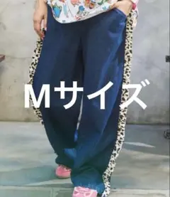 LITTC×LINK@ サイドフリルデニムパンツ　牛柄　Mサイズ　しまむらのサムネイル