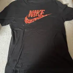 Nike ブラック Tシャツ Mサイズ