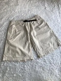 GRAMICCI 薄ベージュ ショートパンツ