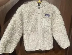 patagonia フリースジャケット クリーム色